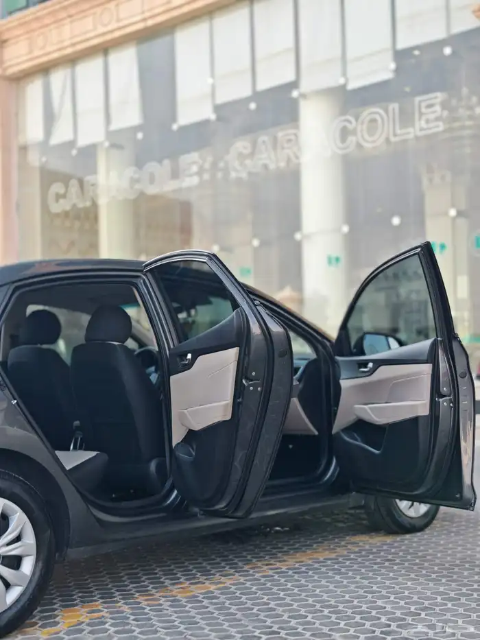 2023 اكسنت هيونداي وكالة عداد 39 فقط 41