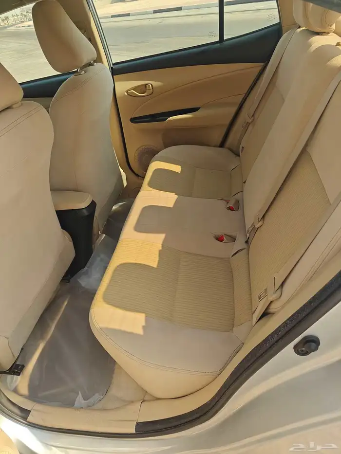 للبيع تويوتا يارس 2022 وكاله 11