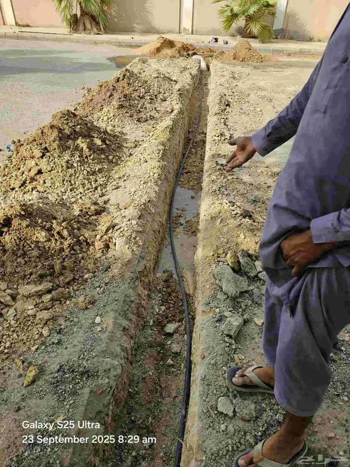 القصيم عنيزه أي نفر موجود شغل بيار تكسير مباني بيارات خزانات 0