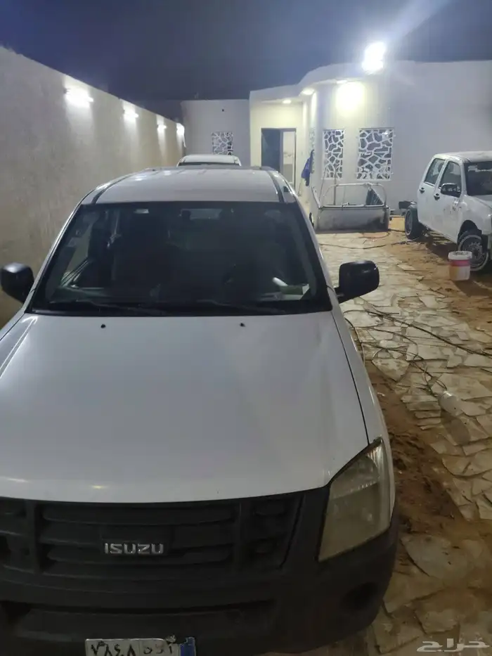 فحص جديد ISUZU 2009 0