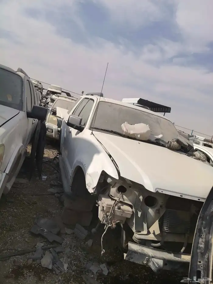 قطع غيار تشليح اكسبلورر من 2002 إلى 2010 1