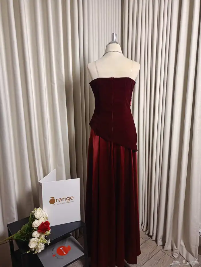 فستان احمر مخمل 4