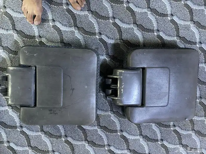 كراسي قلاب كوستر تيوتا 1