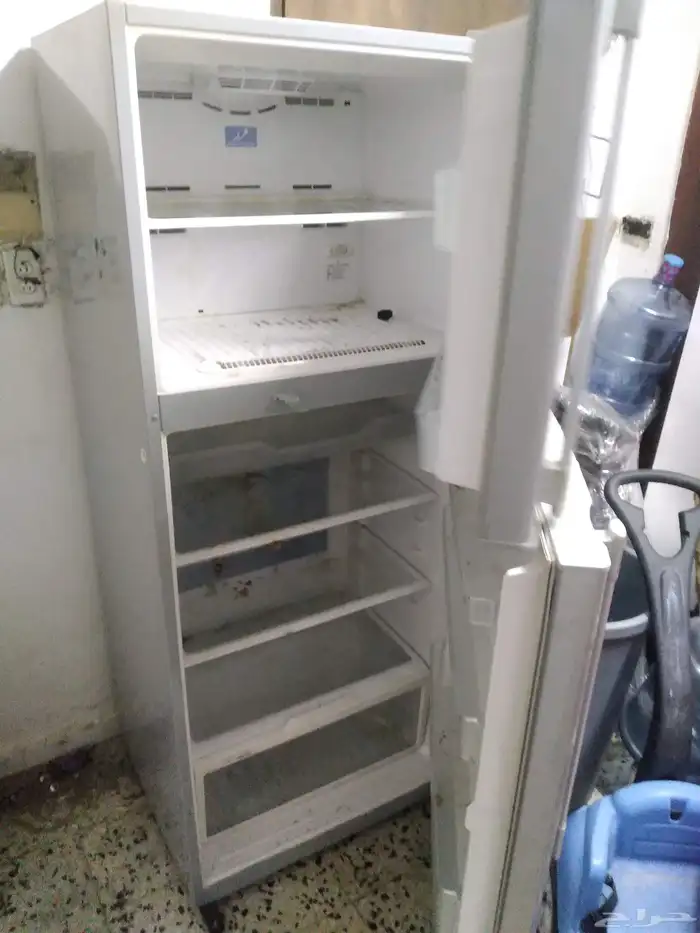 اتنين ثلاج للبيع واحده 110 واحده220 3