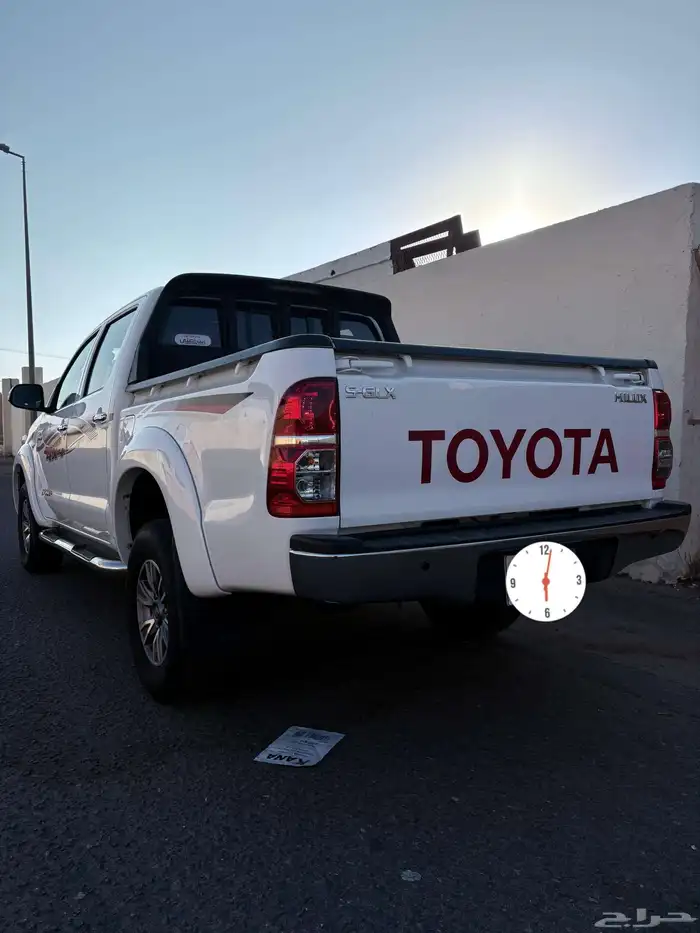 للبيع هايلوكس 2015 سعوديه شبه مخزنه 8