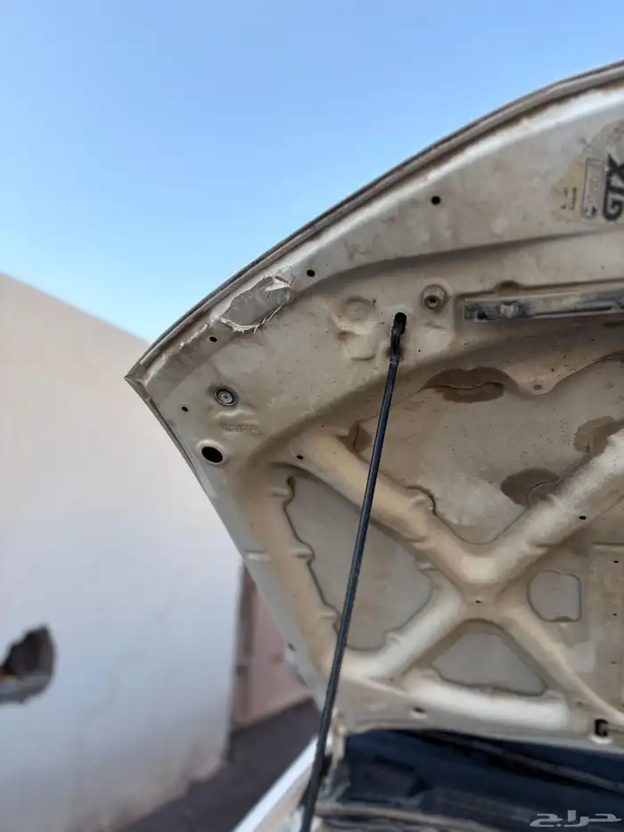 للبيع هايلوكس 2015 سعوديه شبه مخزنه 24