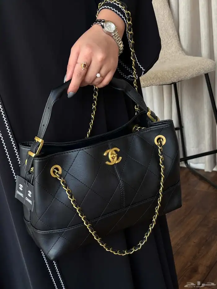 شنط ماركه شنيل الهبه توصيل فوري الرياض 24