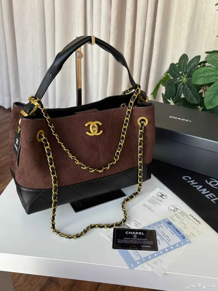 شنط ماركه شنيل الهبه توصيل فوري الرياض 10