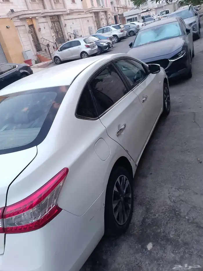 نيسان سنترا 2014 2