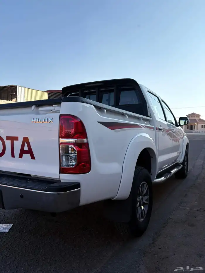 للبيع هايلوكس 2015 سعوديه شبه مخزنه 10