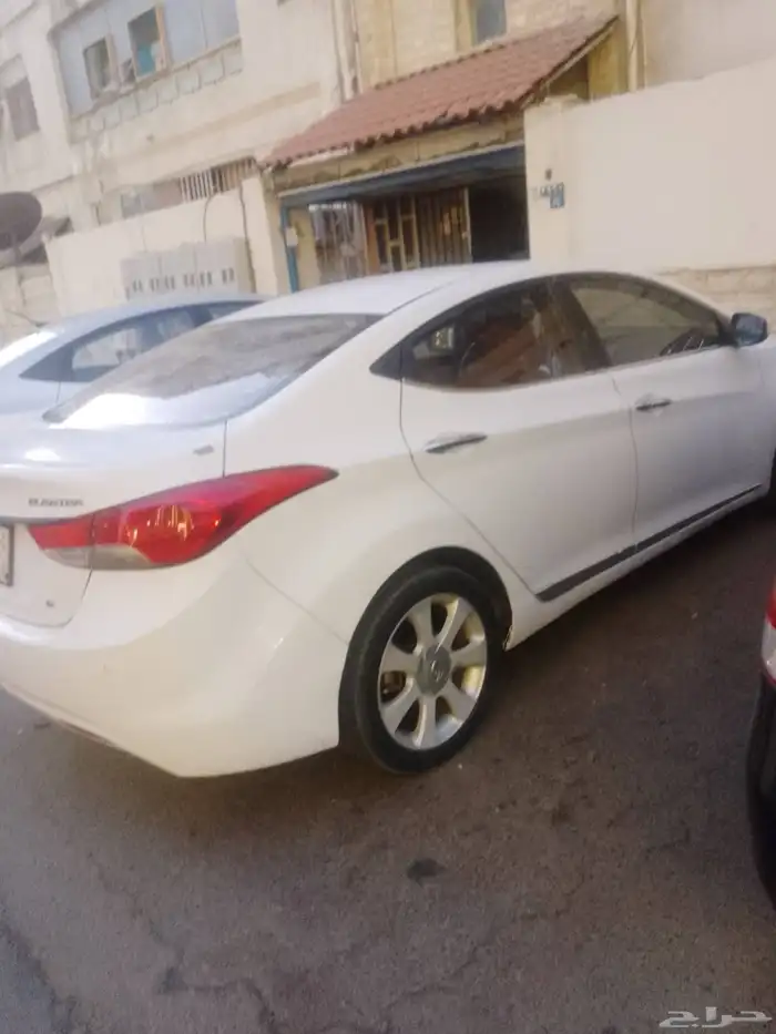 Hyundai Elantra 2013 5