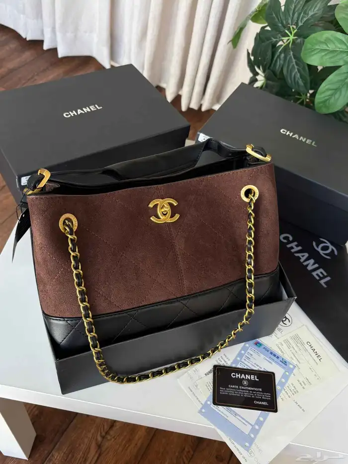 شنط ماركه شنيل الهبه توصيل فوري الرياض 7