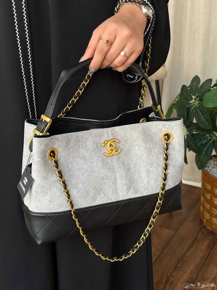 شنط ماركه شنيل الهبه توصيل فوري الرياض 16