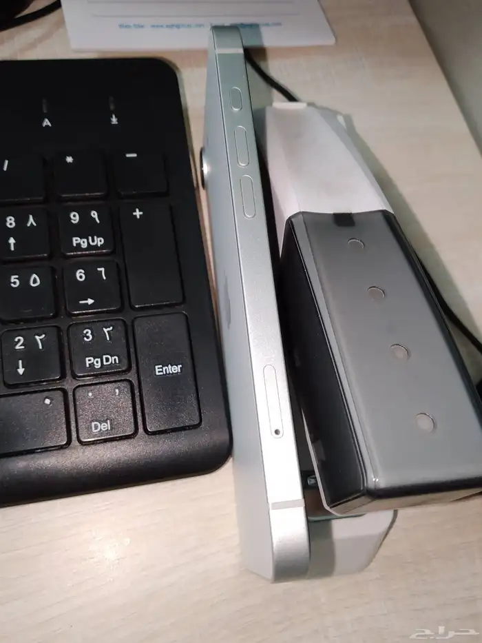 ايفون 16 e مستخدم عدات ايام الباقي مخزن 6