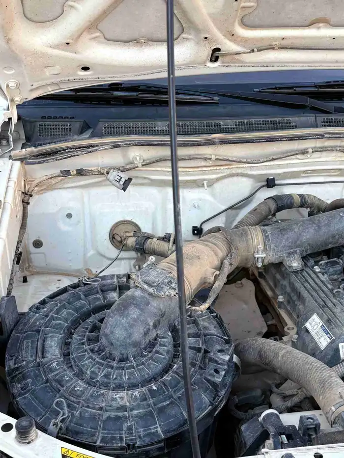 للبيع هايلوكس 2015 سعوديه شبه مخزنه 28