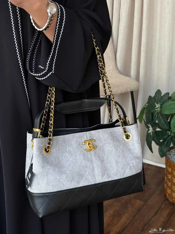 شنط ماركه شنيل الهبه توصيل فوري الرياض 18