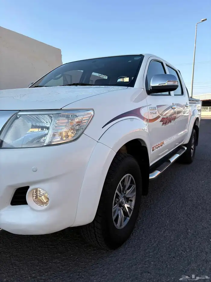 للبيع هايلوكس 2015 سعوديه شبه مخزنه 5