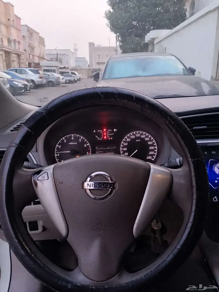 نيسان سنترا 2014 8