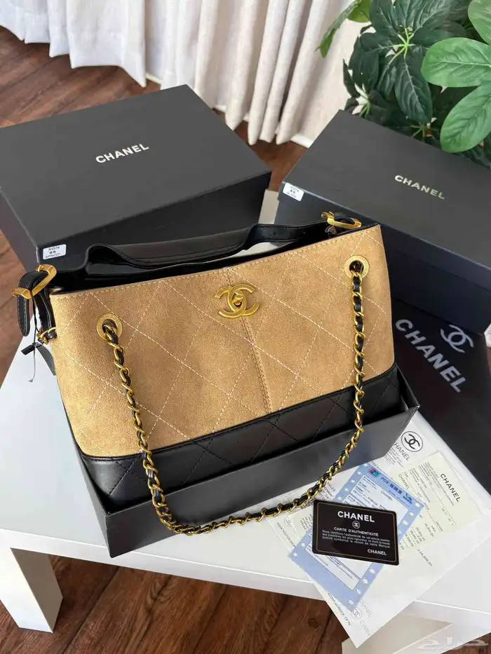 شنط ماركه شنيل الهبه توصيل فوري الرياض 11