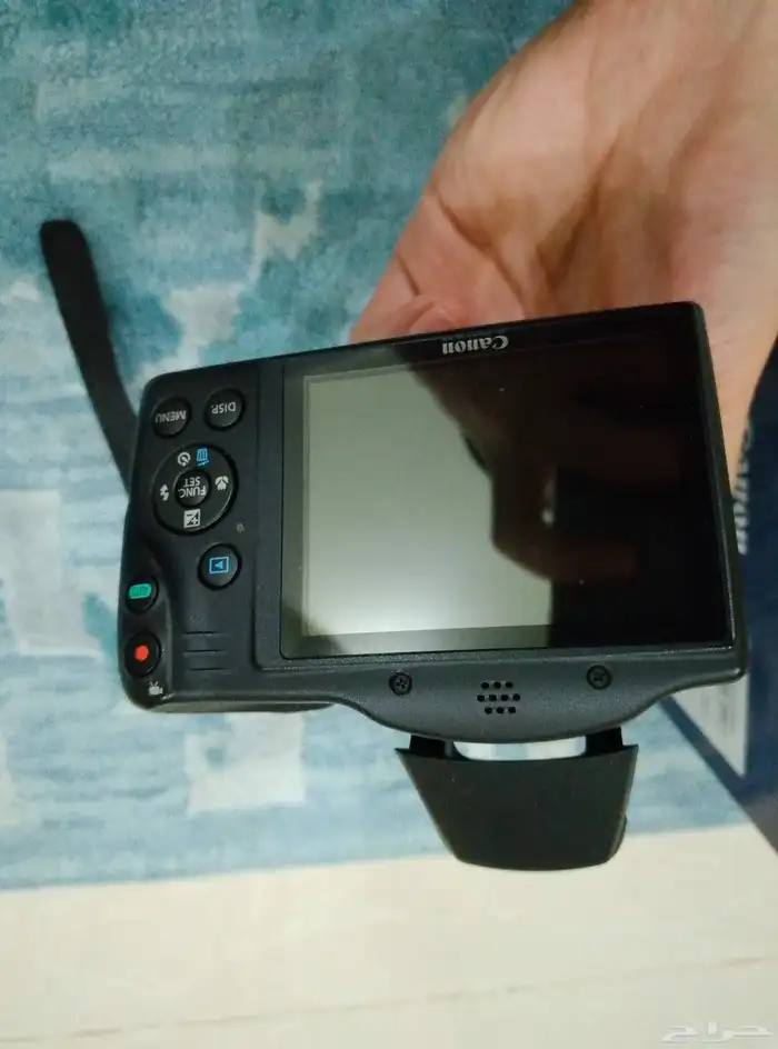 للبيع كاميرا canon مع ملحقاتها 2