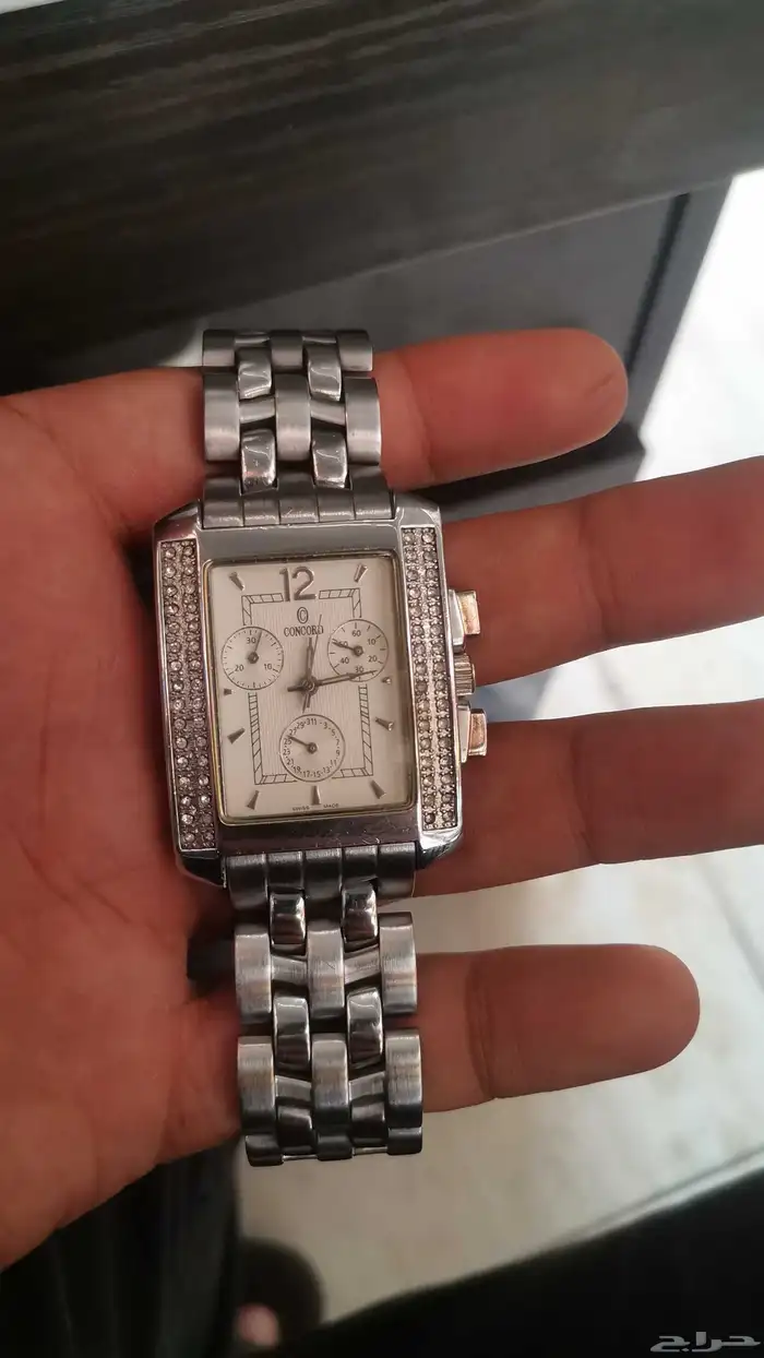 ساعه كونكورد السويسريه إطار مرصع بالالماس مستخدم نضيفه جدا 0