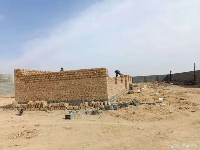 بناء وترميم بيوت الطين والحجر والاسقف اثل وجريد لياسه طينيه 12