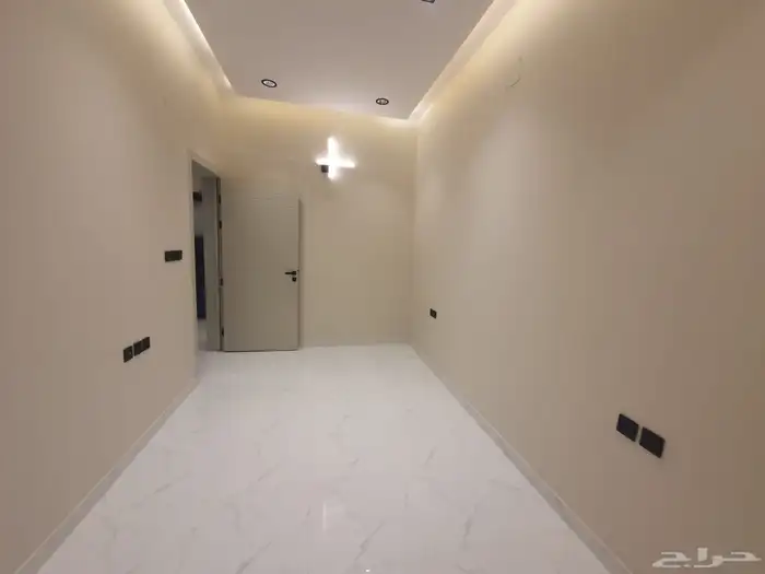 دور ارضي للبيع في الرياض المزاحمية حي النواره 4