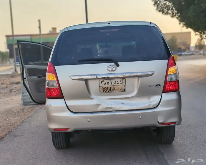 تويوتا انوفا 2013 4