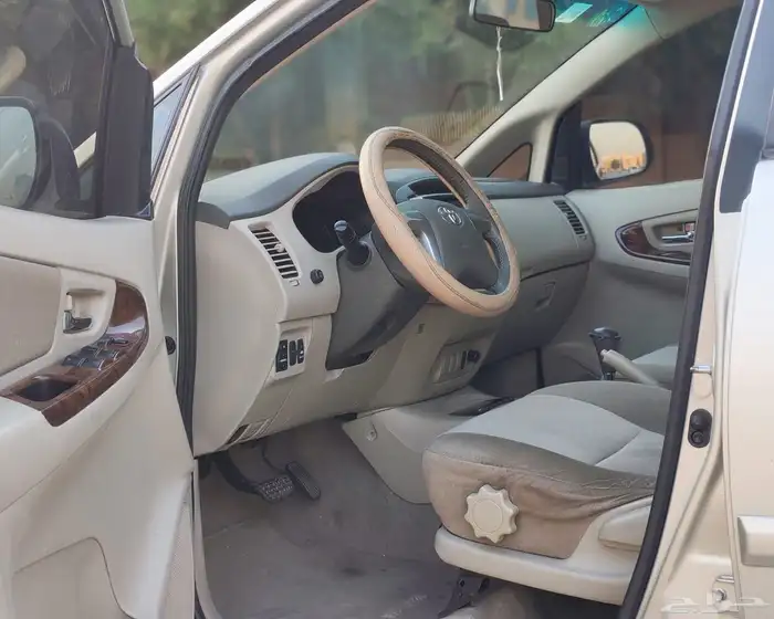 تويوتا انوفا 2013 6