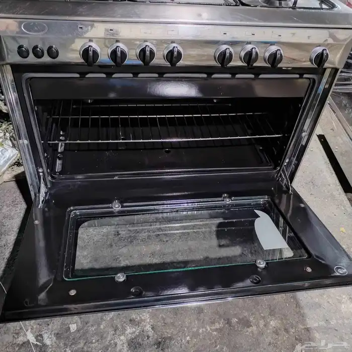 فرن سعودي ممتاز جدا فرن وعيون معه ضمان شهر سعره 400 1