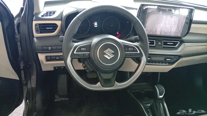 سوزوكي ديزاير GLX الشكل الجديد موديل 2025 12