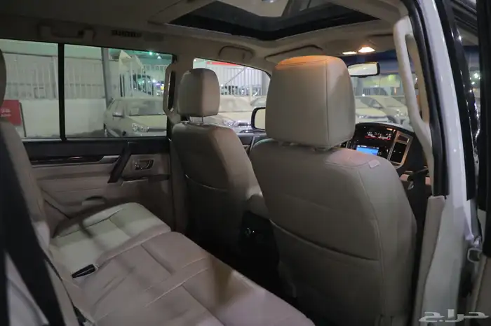 ميتسوبيشي باجيرو 2019 فل كامل 15