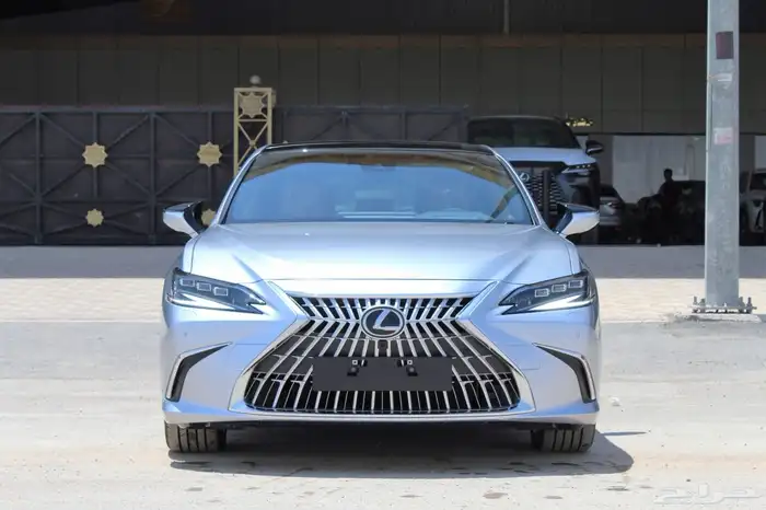 لكزس - ES350 DD - خليجي - 2025 - فل كامل 33
