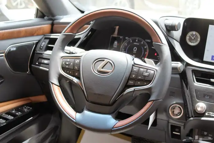 لكزس - ES350 DD - خليجي - 2025 - فل كامل 53