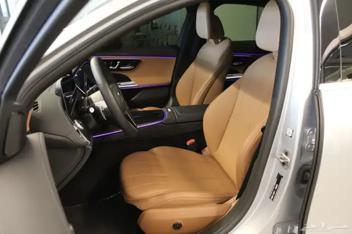 مرسيدس E200 2024 10