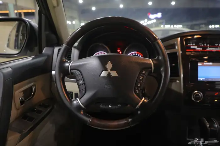 ميتسوبيشي باجيرو 2019 فل كامل 13