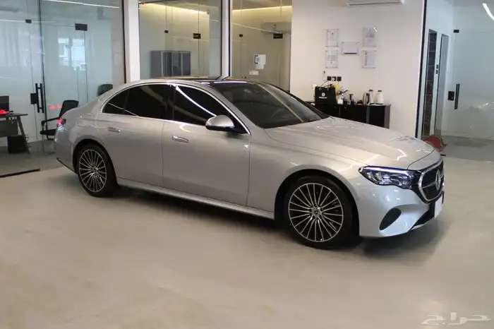 مرسيدس E200 2024 2