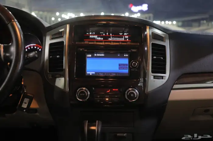 ميتسوبيشي باجيرو 2019 فل كامل 11