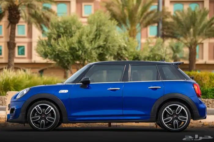 ميني كوبر 2020 الممشى 119000 يوجد تعديل بسيط في باب الشنطة 1