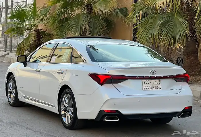 تويوتا افالون 2021 تورنق (بحالة ممتازة) 9