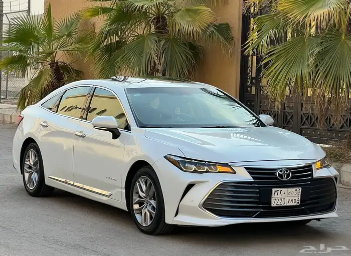 تويوتا افالون 2021 تورنق (بحالة ممتازة) 2