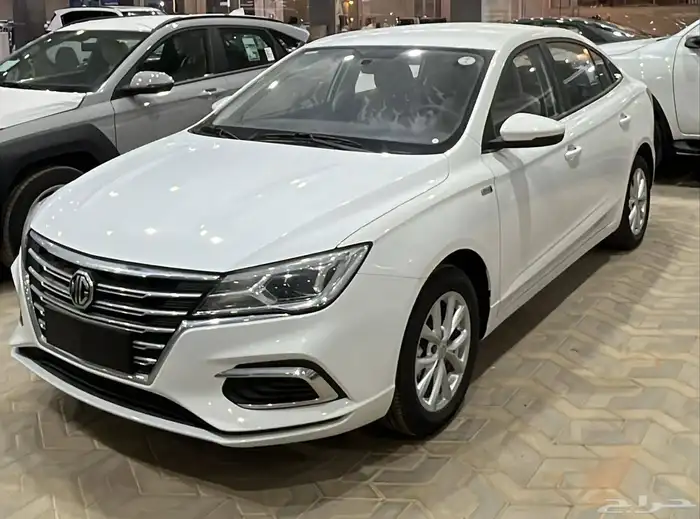 ام جي 5 كومفورت 2025 1