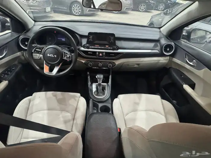 كيا سيراتو 9