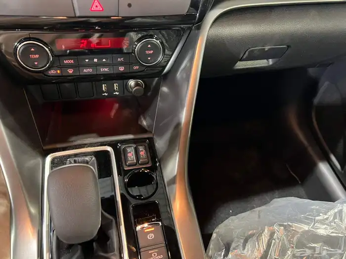 ميتسوبيشي اكليبس كروس 2025 بلاك سام ( كاش - تقسيط ) 14