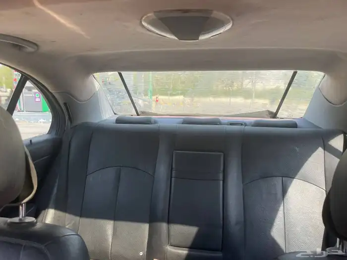 مرسيدس e350 موديل 2006 4