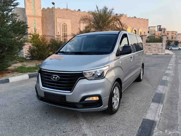 هيونداي H1 ديزل 12 مقعد موديل 2021م وارد كوريا 26
