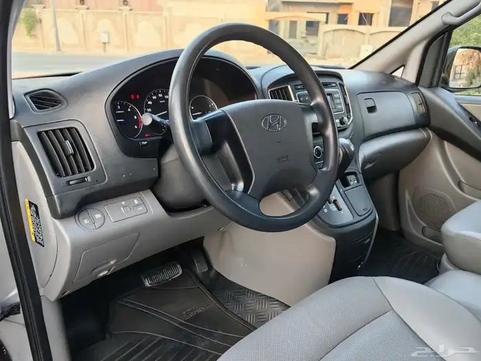 هيونداي H1 ديزل 12 مقعد موديل 2021م وارد كوريا 4