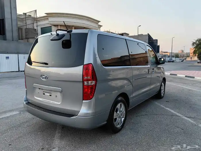 هيونداي H1 ديزل 12 مقعد موديل 2021م وارد كوريا 11