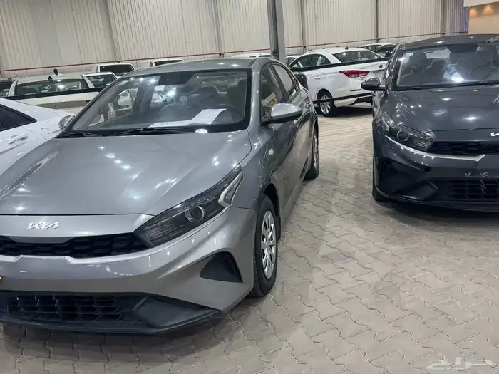 كيا سيراتو 0