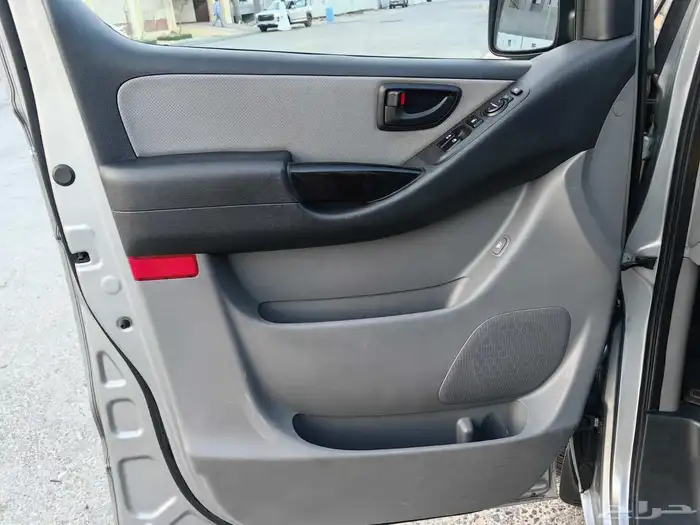 هيونداي H1 ديزل 12 مقعد موديل 2021م وارد كوريا 3